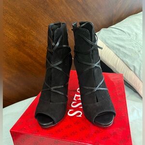 Beautiful black heels